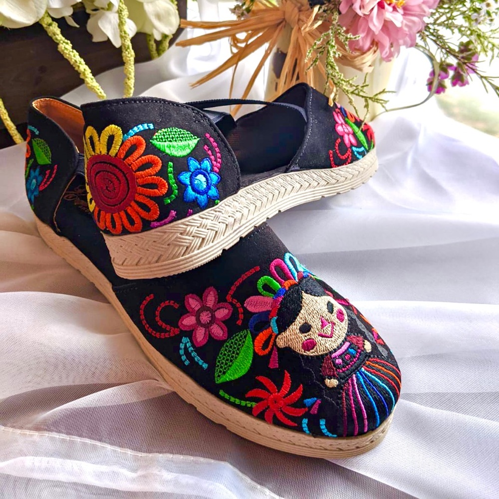 Handmade Guatemalan shoes “PERFECT FOR SUMMER”